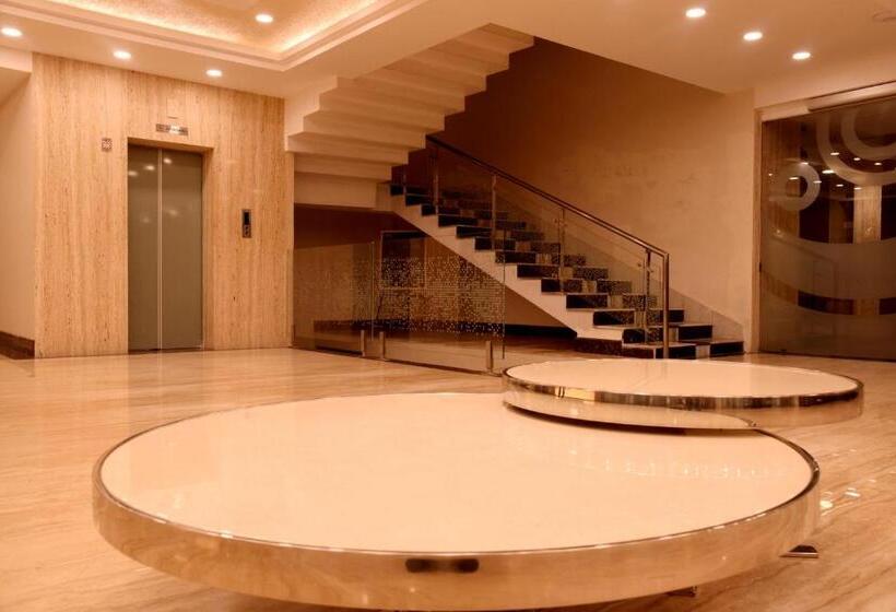 Hotel Krishna Palace