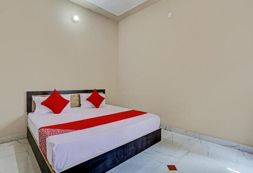 O Peeush Rao Hotel And Meeting Hall