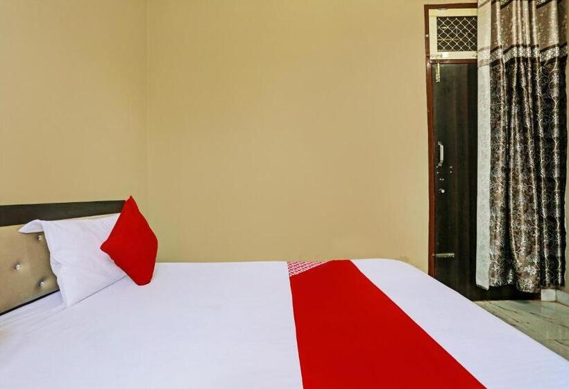 O Peeush Rao Hotel And Meeting Hall