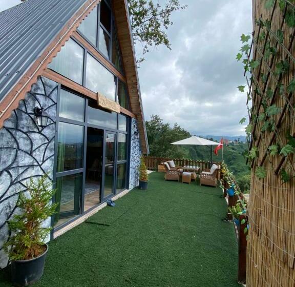 ペンション şimşir Bungalow