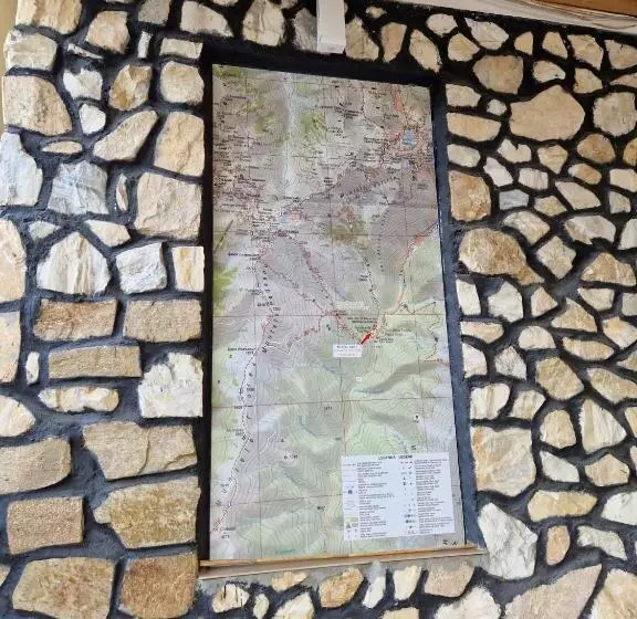 Pensiunea Cota 1200 Piscul Negru