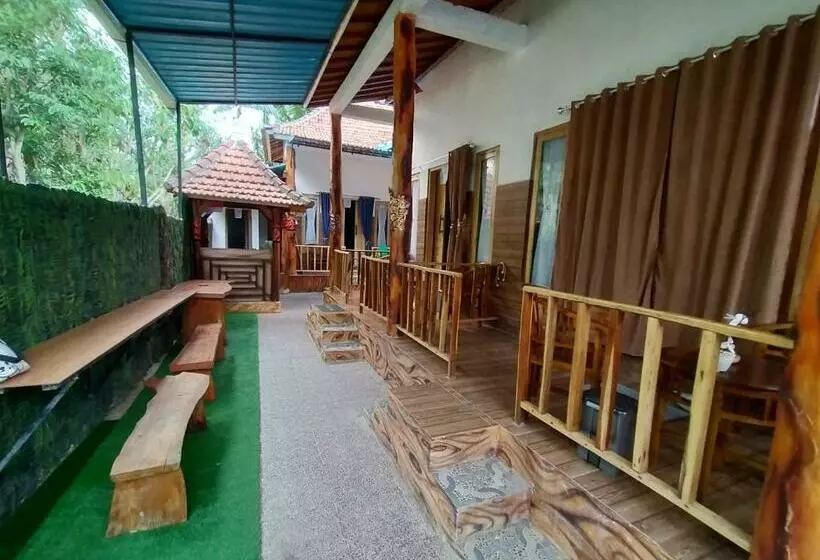 Puri Nusa Hostel