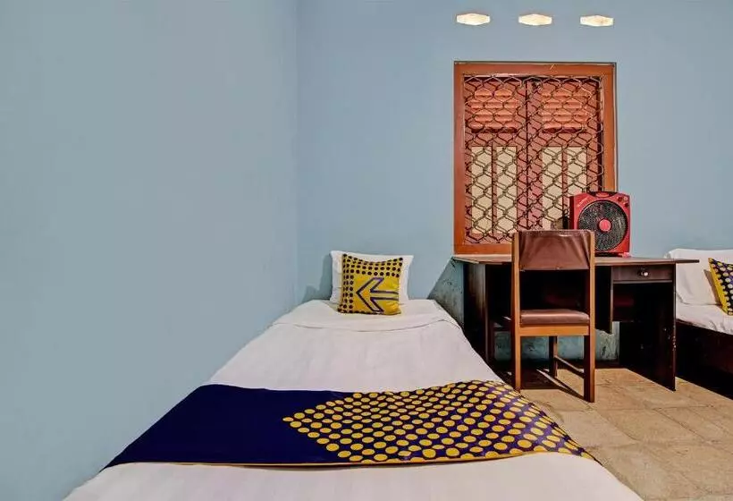 Spot On 92763 Hotel Melati Sukoasih