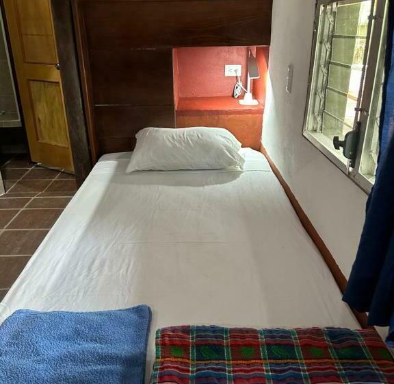 Alberg Out Back Zapote