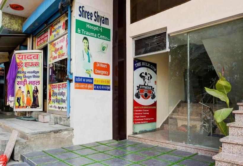 Flagship Hotel Umrao Inn