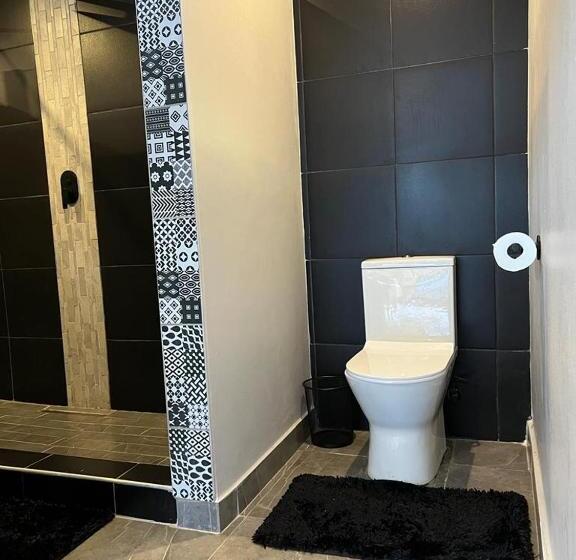 Pension 12 Calderbank