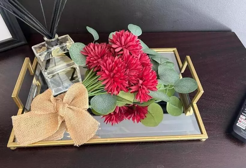 Majatalo 12 Calderbank