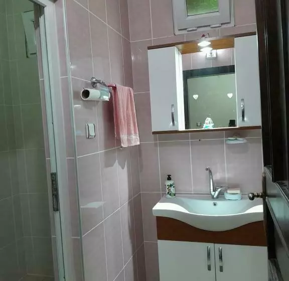 ペンション Doğa Manzaralı Ev