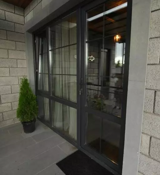 ペンション Guest House