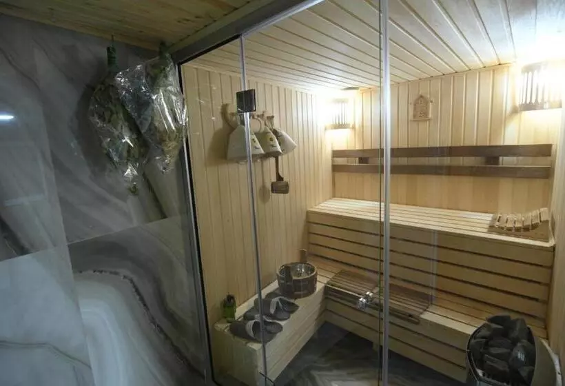 ペンション Guest House