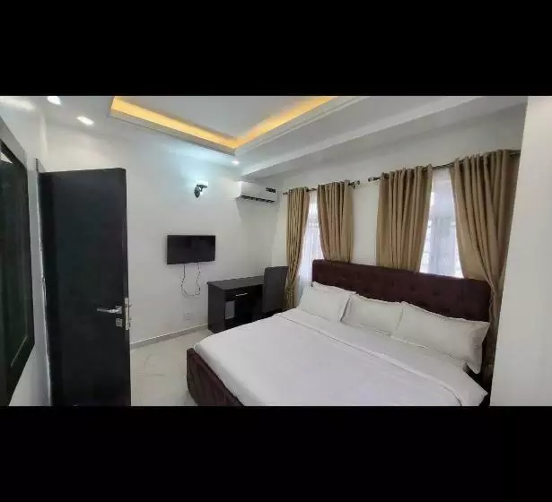 Riverview Hotels And Suites