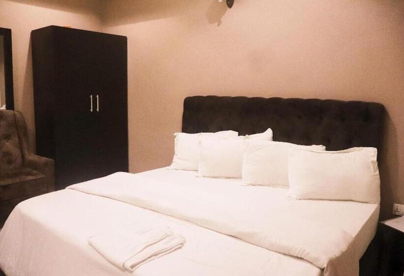 Riverview Hotels And Suites