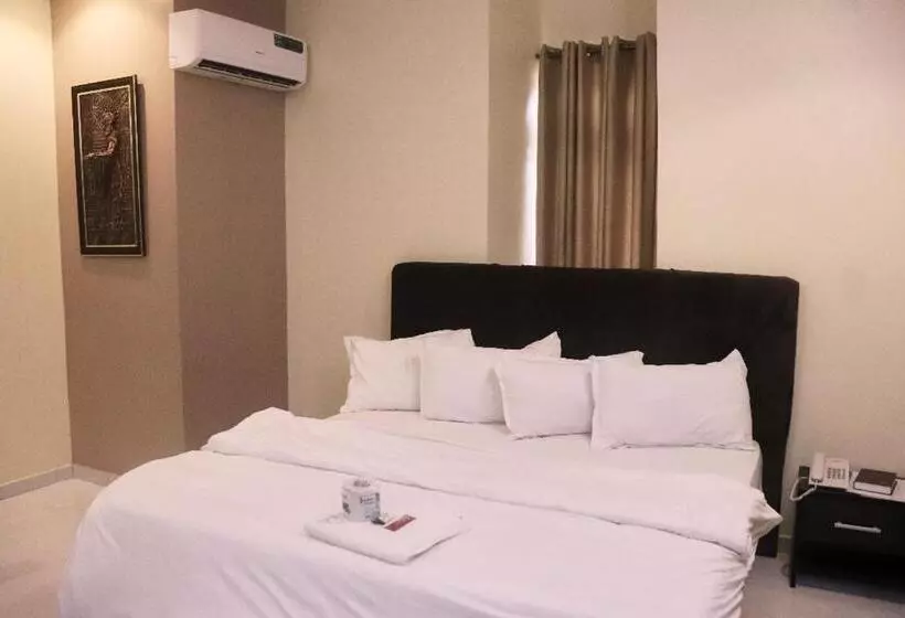 Riverview Hotels And Suites