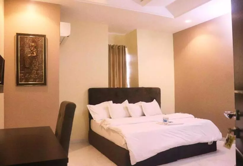 Riverview Hotels And Suites