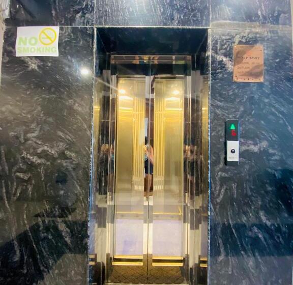 The Holy Stay By Shriji Hotel Group