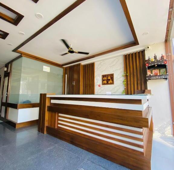 The Holy Stay By Shriji Hotel Group