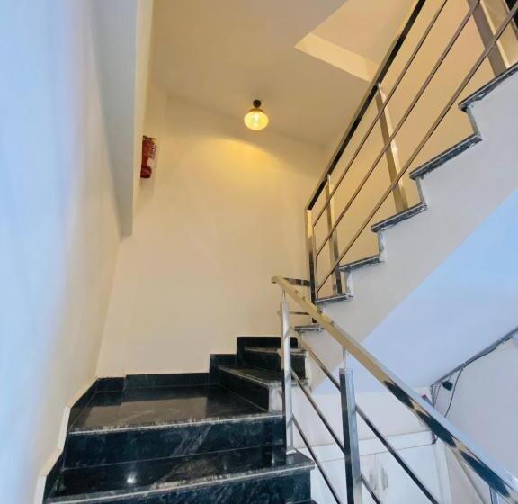 The Holy Stay By Shriji Hotel Group