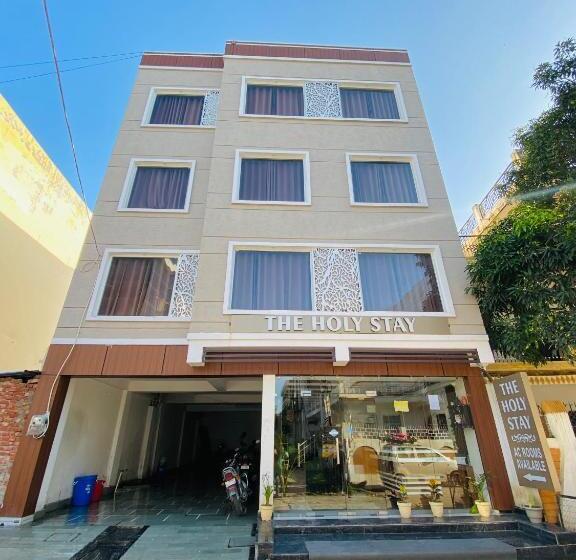 The Holy Stay By Shriji Hotel Group