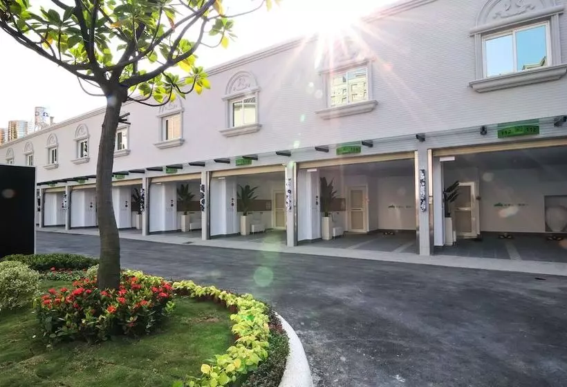 168 Motel Taoyuan