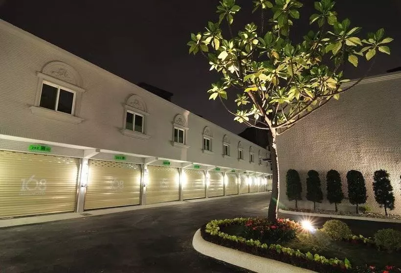 168 Motel Taoyuan