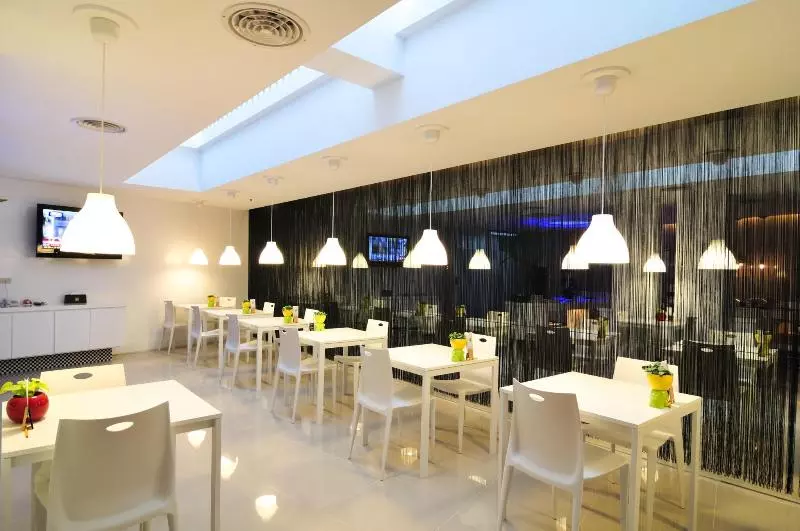 168 Motel Taoyuan