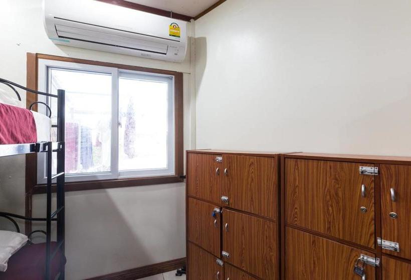 הוסטל Backpacker Social Experience