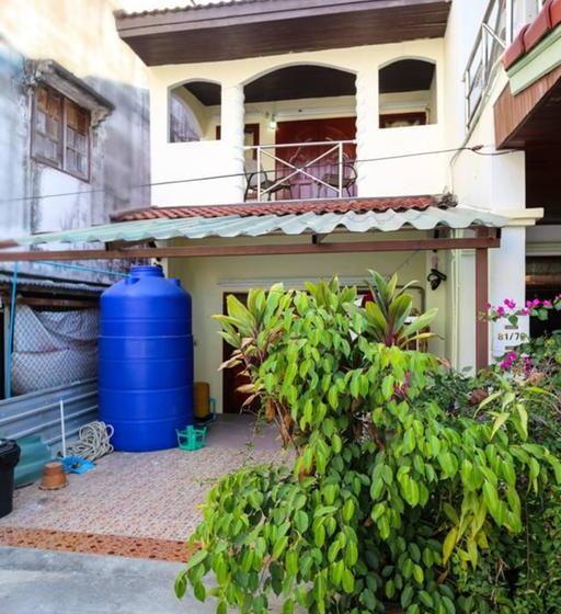 הוסטל Backpacker Social Experience