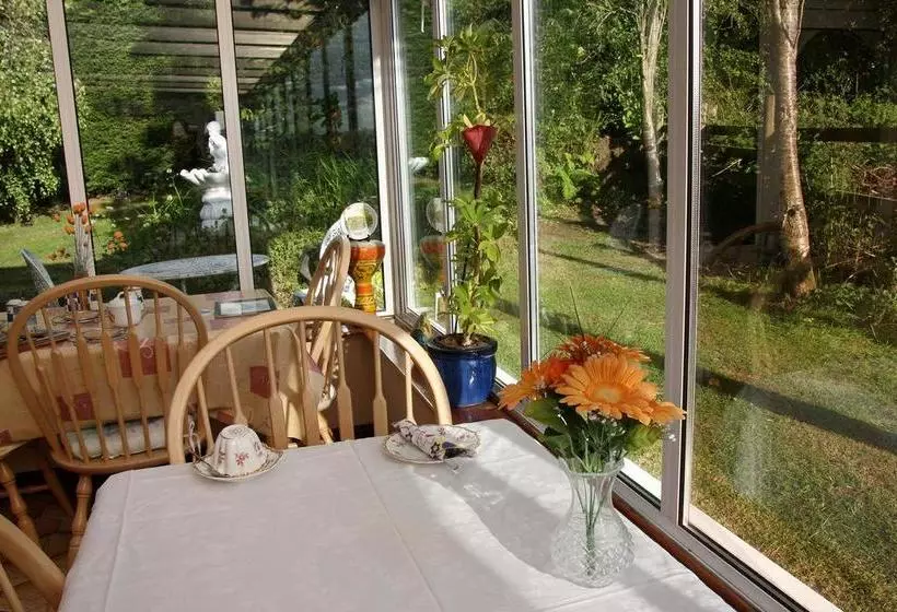 Ashgrove B&b