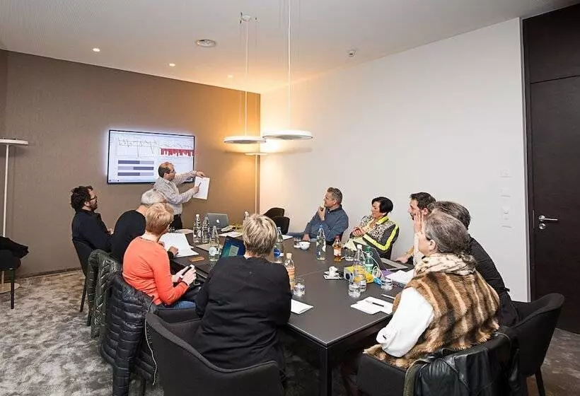B Smart Hotel Bendern