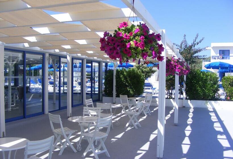 Flokkas Hotel Apartments