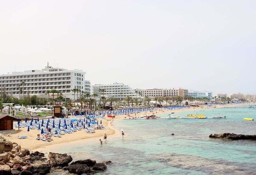 Flokkas Hotel Apartments