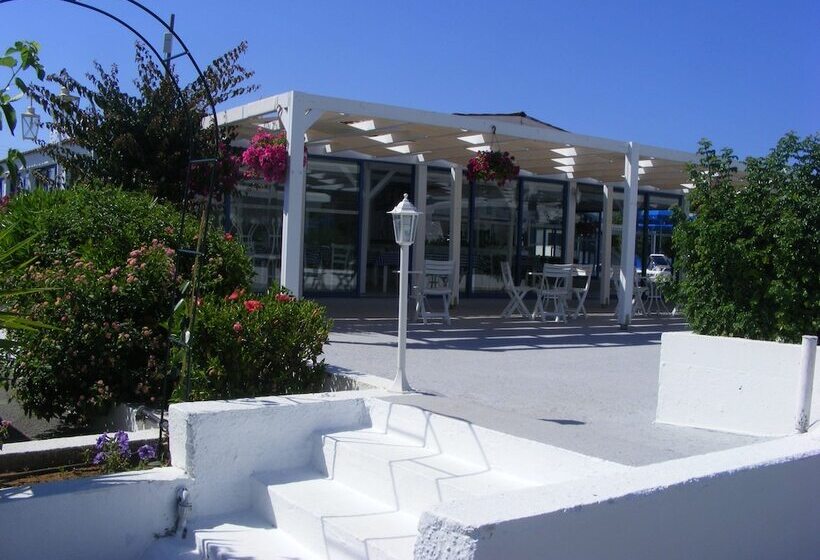 Flokkas Hotel Apartments