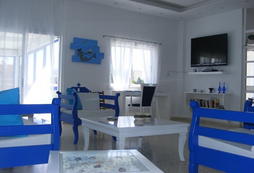 Flokkas Hotel Apartments