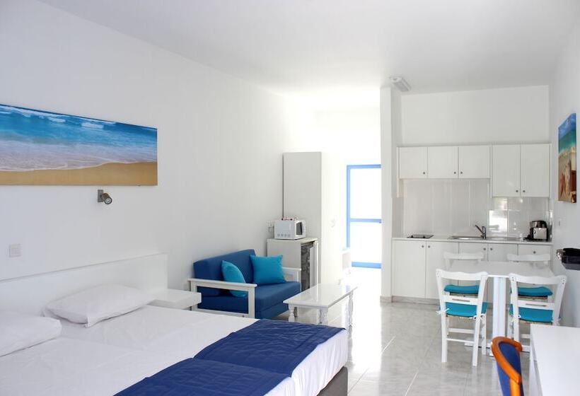 Flokkas Hotel Apartments