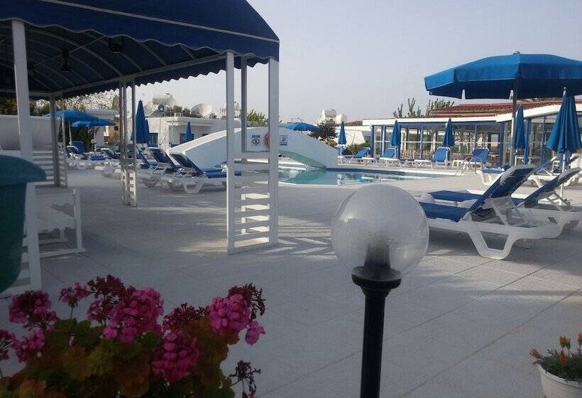 Flokkas Hotel Apartments