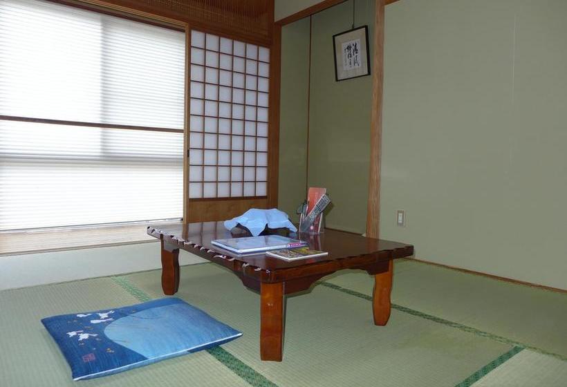 Fujiwara Ryokan