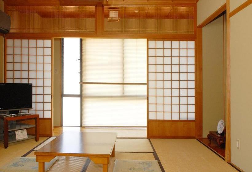 Fujiwara Ryokan