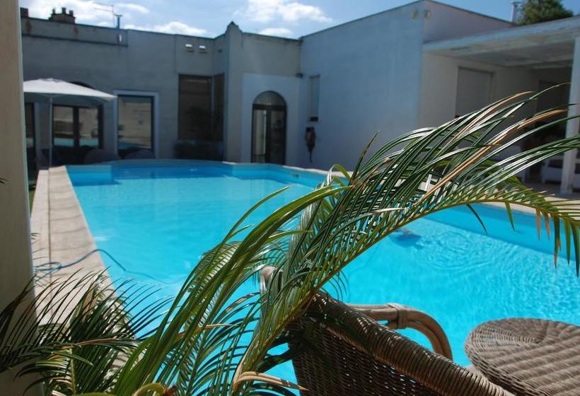 פונדק Relais Delle Ceramiche