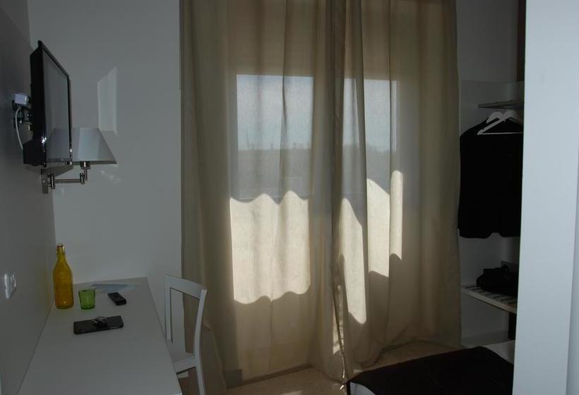 פונדק Relais Delle Ceramiche