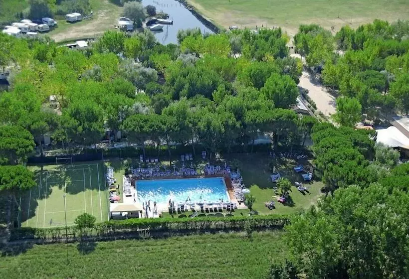 ホテル Camping Badiaccia Village