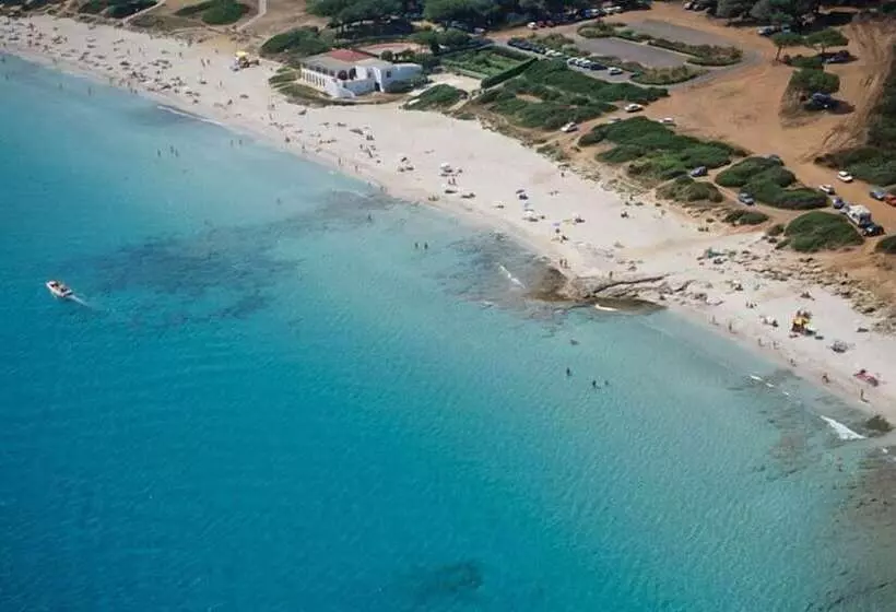 هتل Bellamarina Resort