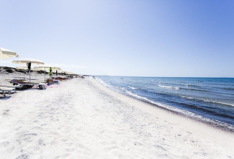 בית מלון כפרי Bellamarina Resort