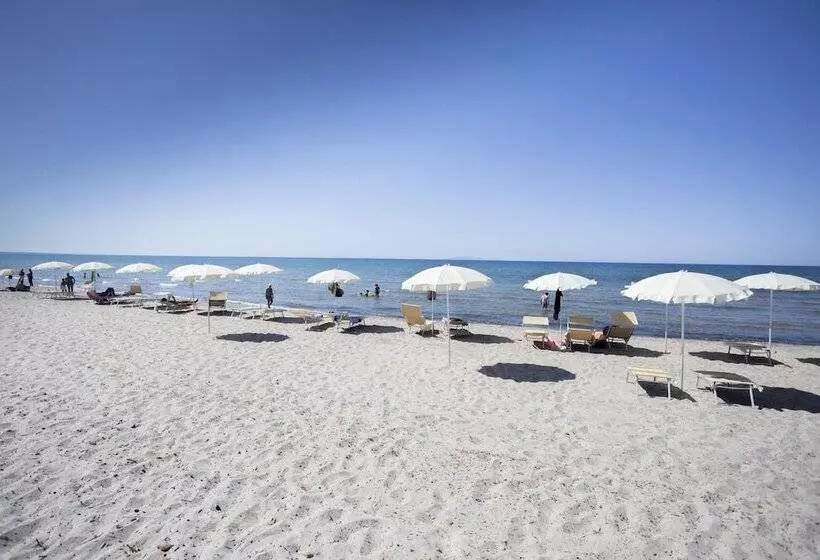 هتل Bellamarina Resort