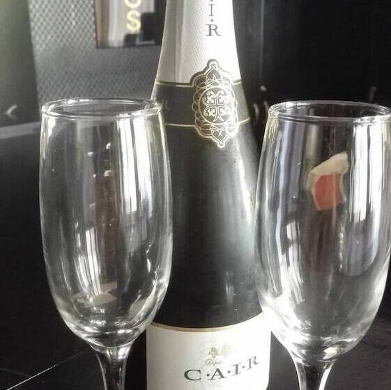 בית מלון כפרי Feevos