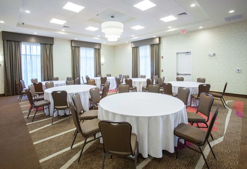 בית מלון כפרי Hilton Garden Inn Jackson/flowood