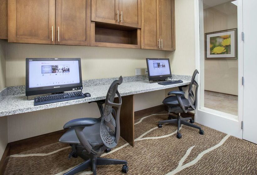 בית מלון כפרי Hilton Garden Inn Jackson/flowood