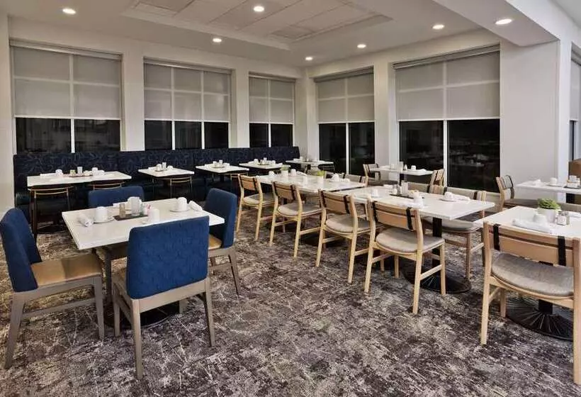 ホテル Hilton Garden Inn Montgomery   Eastchase