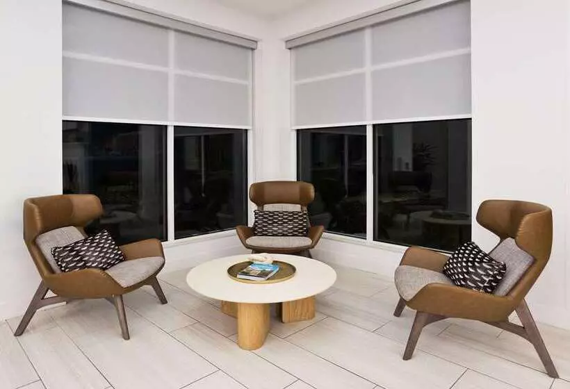 ホテル Hilton Garden Inn Montgomery   Eastchase