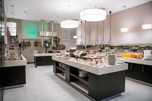 Отель Holiday Inn Dąbrowa Górnicza Katowice, An Ihg