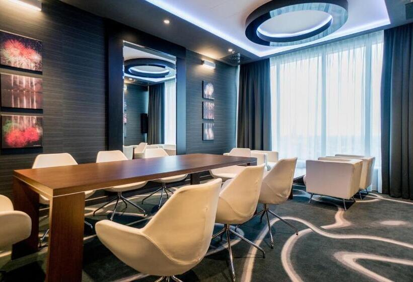 Отель Holiday Inn Dąbrowa Górnicza Katowice, An Ihg